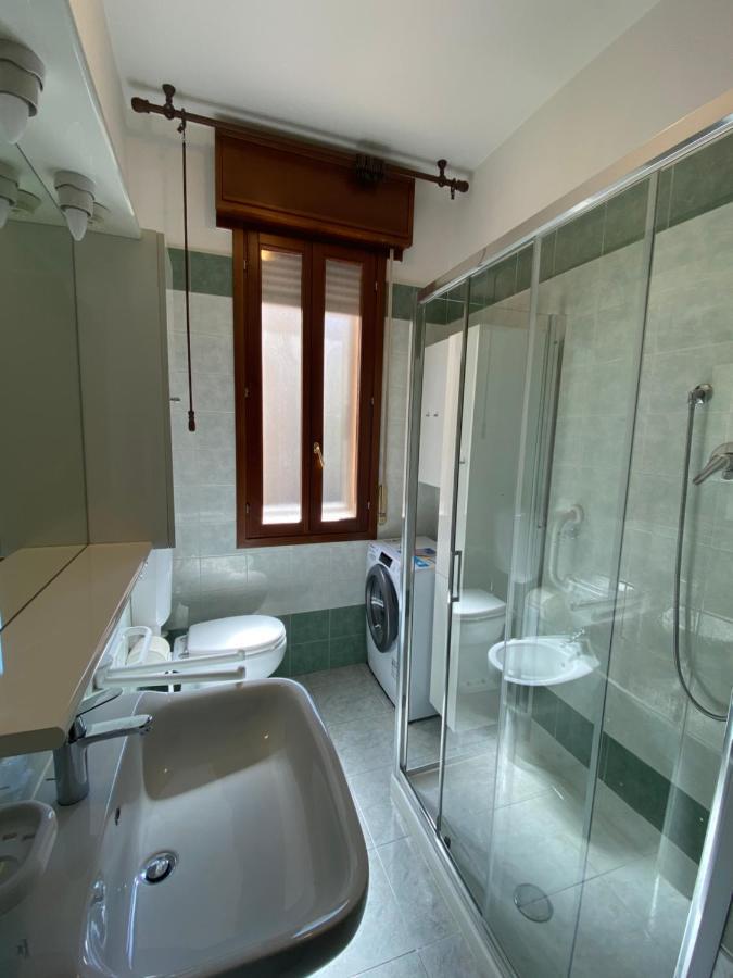 M.G. Home 2 A Un Passo Da Tutto بولونيا المظهر الخارجي الصورة